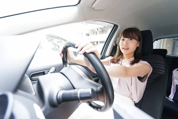 Jovem Asiático Mulher Dirigindo Carro Acidente Trânsito — Fotografia de Stock