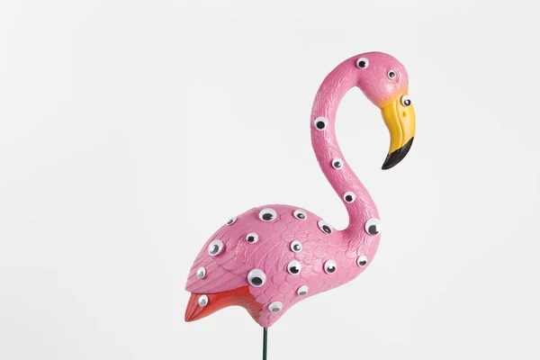 Freak pembe plastik flamingo — Stok fotoğraf