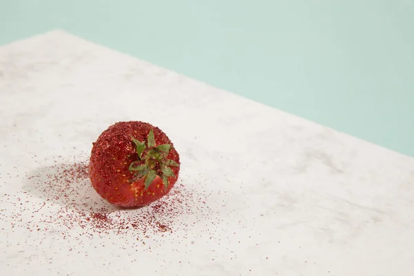 Hübsche Erdbeer-Pailletten — Stockfoto