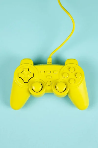 play in yellow and blue