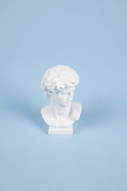 David heykel mavi arkaplan ilham