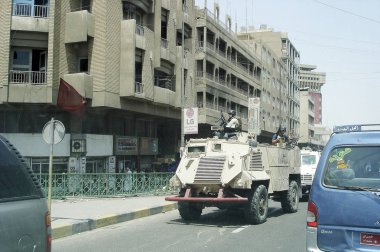 Farklı asker insanlar kişisel işleri yönetir
