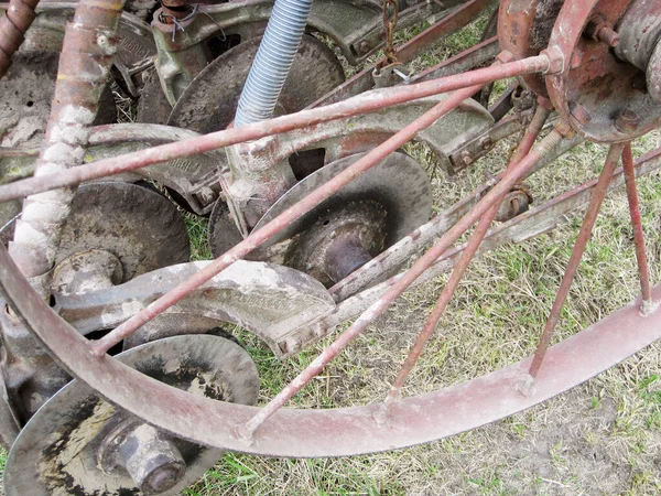 Plowed Field Tractor Brown Soil Open Countryside Nature Tractor Plowed — Stock Photo, Image