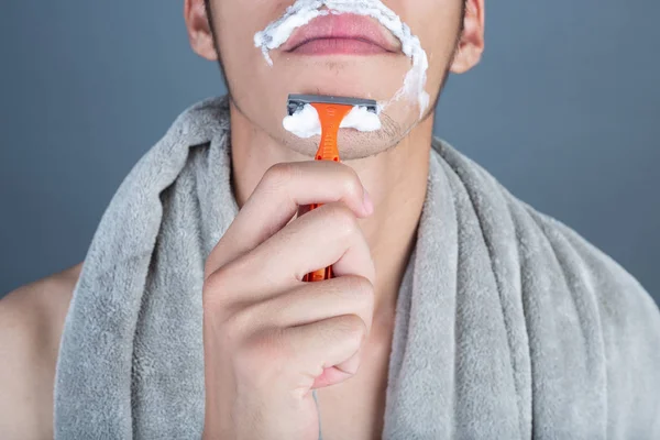 Shaving Handsome Guy Shaved Face Gray Background — Photo