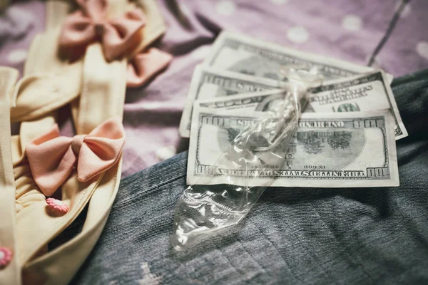 Condoms Have Already Been Used Coupled Dollar Currency Notes Male — Stockfoto