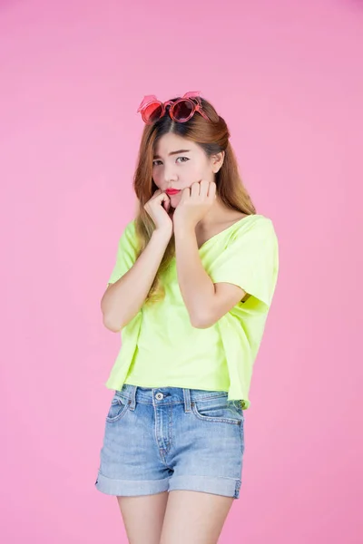 Fashion Girl Dress Hand Gesture Pink Background — Foto de Stock