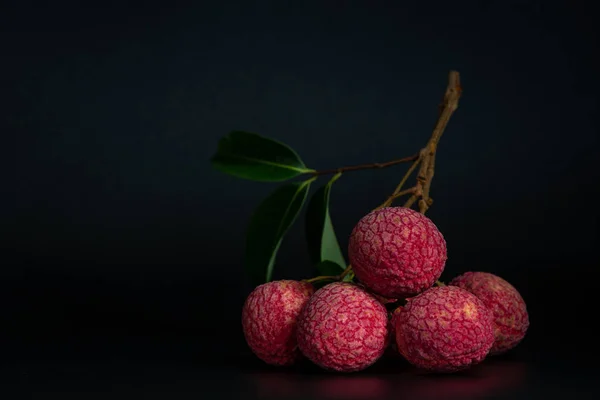 Litchi Rouge Placé Dans Panier — Photo