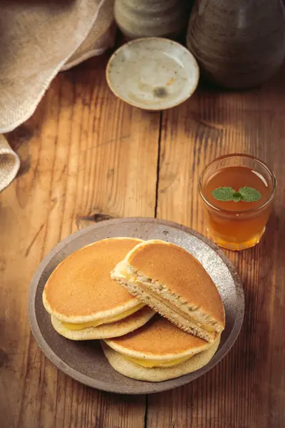 Dorayaki Pancakes Stuffed Vanilla Japanese Food — Stock Photo, Image