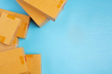 Mavi arkaplan kutusunu bırak.