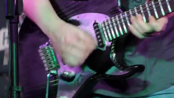 Grupo Musical Músico Tocando Rock Guitarra Baixo — Vídeo de Stock