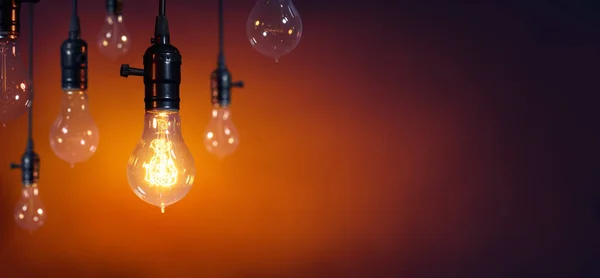 Leadership Innovation Concept Standing Out Crowd Glowing Bulb Bulbs — Stock Photo, Image