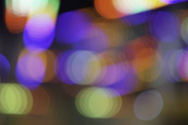 gece bulanık renkli parlak bokeh ışıkları bulanık 