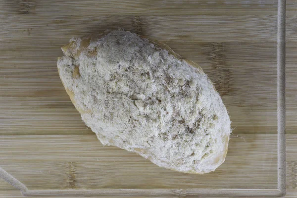 Chicken Floss Bun Wooden Board — Stock Photo, Image