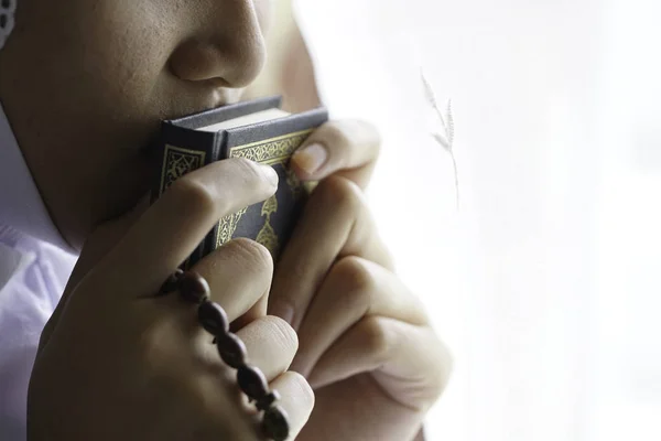 Partial View Woman Kissing Holding Quran Islam Religion — Stock Photo, Image