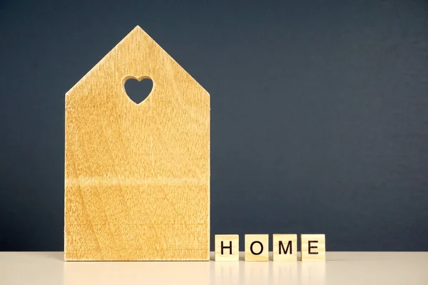 Tablero Madera Con Forma Corazón Entero Hogar —  Fotos de Stock