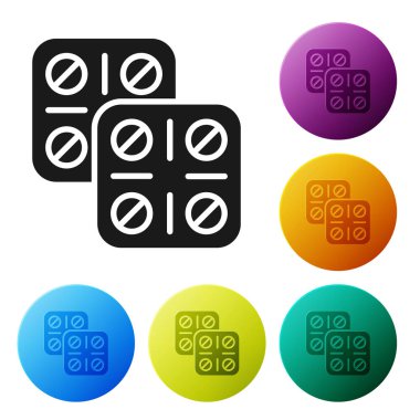 Siyah Pills blister paketi simgesi beyaz arka planda izole. Tablet için tıbbi ilaç paketi: vitamin, antibiyotik, aspirin. Simgeler renkli daire düğmelerini ayarlayın. Vektör Illustration