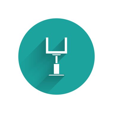 Beyaz Amerikan futbol gol Post simgesi uzun gölge ile izole. Yeşil daire düğmesi. Vektör Illustration