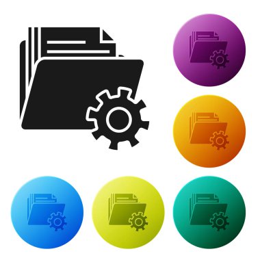 Beyaz arka planda izole dişli simgesi ile siyah klasör ayarları. Yazılım güncellemesi, Transfer Protokolü, takım çalışması aracı yönetimi. Simgeler renkli daire düğmelerini ayarlayın. Vektör Illustration