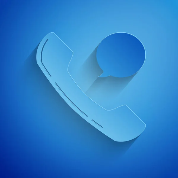 Papier coupé Téléphone combiné et bulle vocale icône de chat isolé sur fond bleu. Signe téléphonique. Style art du papier. Illustration vectorielle — Image vectorielle