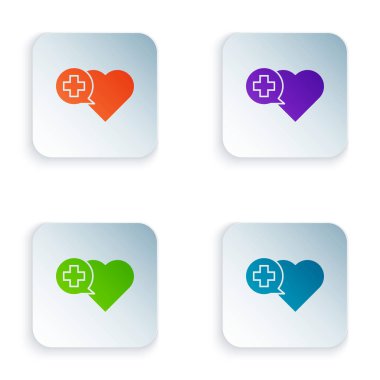 Renkli kalp beyaz arka planda izole çapraz simgesi ile. İlk yardım. Sağlık, medikal ve eczane işareti. Renkli kare düğmeleri simgeleri ayarlayın. Vektör Illustration