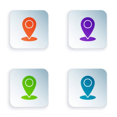 Beyaz arka planda izole renkli harita pin simgesi. Navigasyon, işaretçi, konum, harita, GPS, yön, yer, pusula, iletişim, arama kavramı. Renkli kare düğmeleri simgeleri ayarlayın. Vektör Illustration