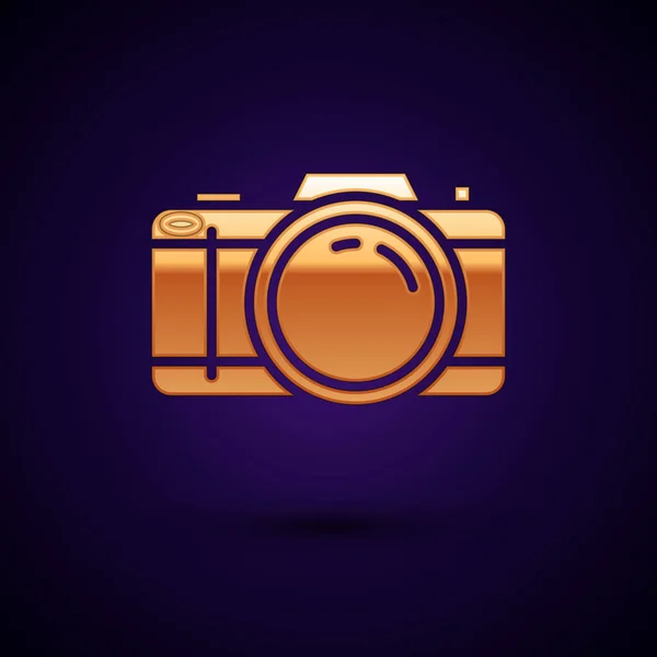 Gouden fotocamera pictogram geïsoleerd op donker blauwe achtergrond. Foto camerapictogram. Vector illustratie — Stockvector