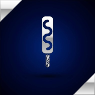 Gümüş Dondurma simgesi koyu mavi arka plan izole. Tatlı bir sembol. Vektör İllüstrasyonu