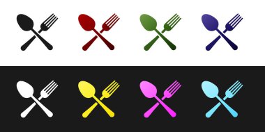 Siyah ve beyaz arka planda izole çapraz çatal ve kaşık simgesi ayarlayın. Yemek Eşyası. Çatal bıçak işareti. Vektör Illustration