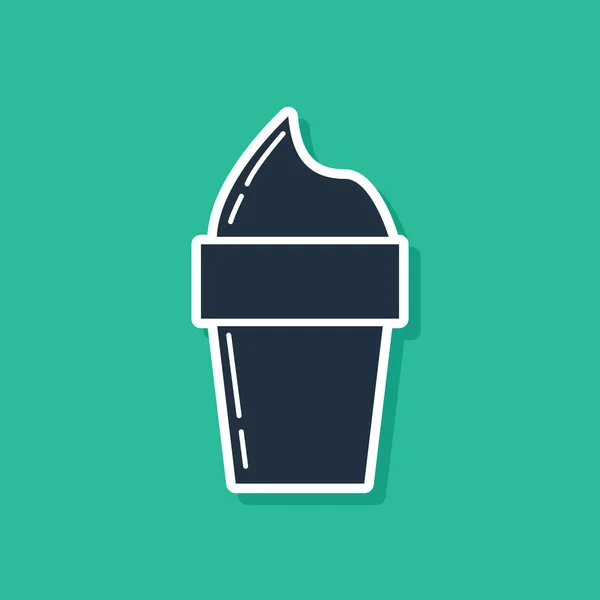 Niebieskie lody w ikonie wafle stożek izolowane na zielonym tle. Słodki symbol. Ilustracja wektorowa — Wektor stockowy