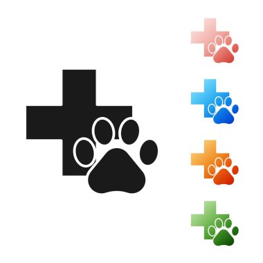 Siyah Veteriner kliniği sembol simgesi beyaz arka plan üzerinde izole. Çapraz hastane tabelası. Stilize pençe baskı köpek veya kedi. Pet İlk Yardım işareti. Simgeleri renkli ayarlayın. Vektör İllüstrasyonu