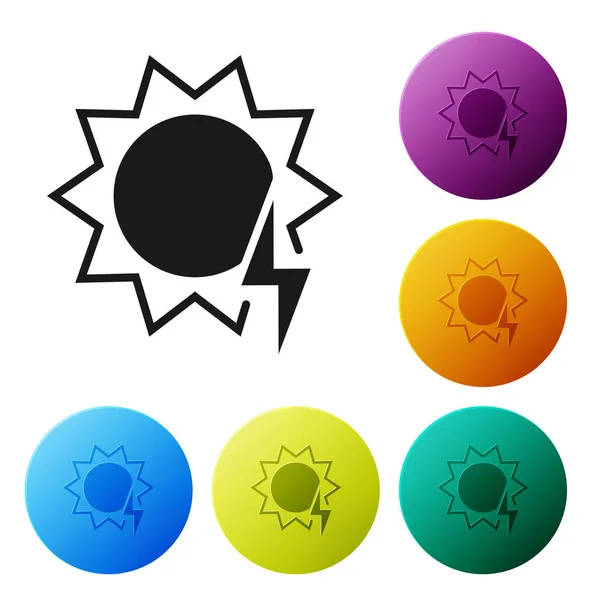 Pannello icona energia solare nero isolato su sfondo bianco. Sole con simbolo del fulmine. Set icone colorati pulsanti cerchio. Illustrazione vettoriale — Vettoriale Stock