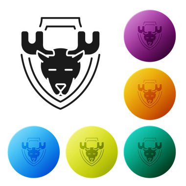 Beyaz arka planda izole kalkan simgesi üzerinde Siyah Moose baş. Duvarda av ganimeti. Simgeleri renkli daire düğmeleri ayarlayın. Vektör İllüstrasyonu