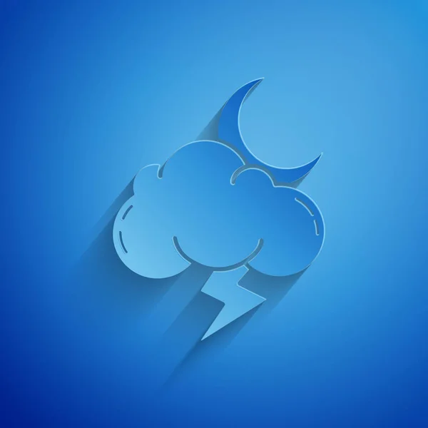 Sturmsymbol aus Papier isoliert auf blauem Hintergrund. Wolke mit Blitz und Mondzeichen. Wetter-Ikone Sturm. Papierkunst. Vektorillustration — Stockvektor