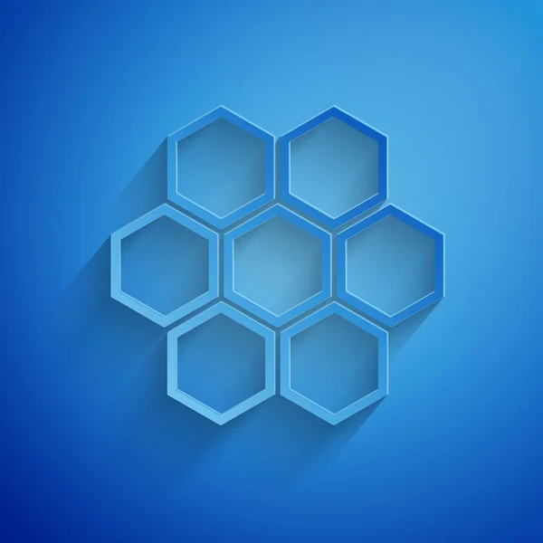 Kağıt kesme Petek simgesi mavi arka plan üzerinde izole. Bal hücreleri sembolü. Tatlı doğal yemekler. Kağıt sanat tarzı. Vektör İllüstrasyonu