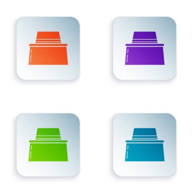 Beyaz arka planda izole şapka simgesi ile Renk Arıcı. Özel koruyucu üniforma. Simgeleri renkli kare düğmelere ayarlayın. Vektör İllüstrasyonu