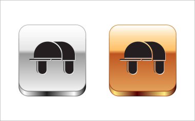 Siyah Hunter şapka simgesi beyaz arka plan üzerinde izole. Ekose kış şapkası. Gümüş-altın kare düğme. Vektör İllüstrasyonu