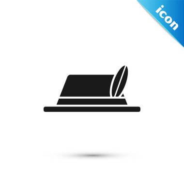 Siyah Oktoberfest şapka simgesi beyaz arka plan üzerinde izole. Tüylü avcı şapkası. Alman şapkası. Vektör İllüstrasyonu