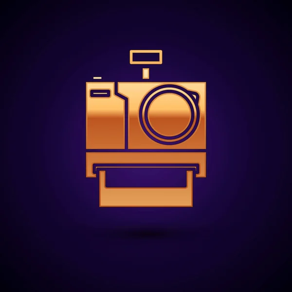 Złota ikona aparatu fotograficznego wyizolowana na ciemnym niebieskim tle. Ikona kamery foto. Ilustracja wektorowa — Wektor stockowy