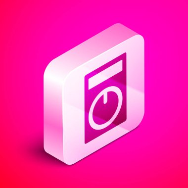 İzometrik Akıllı ev simgesi pembe arka plan üzerinde izole. Uzaktan kumanda. Gümüş kare düğme. Vektör İllüstrasyonu