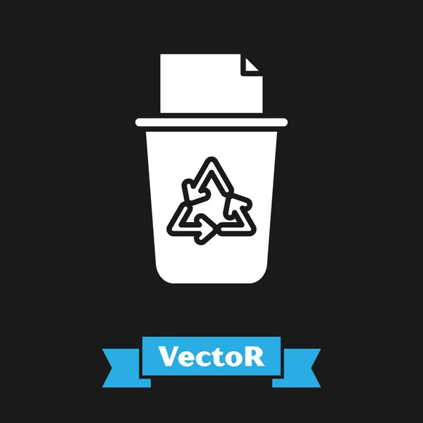 Corbeille blanche avec icône de symbole de recyclage isolé sur fond noir. Icône poubelle. Panneau poubelle. Panneau panier de recyclage. Illustration vectorielle — Image vectorielle