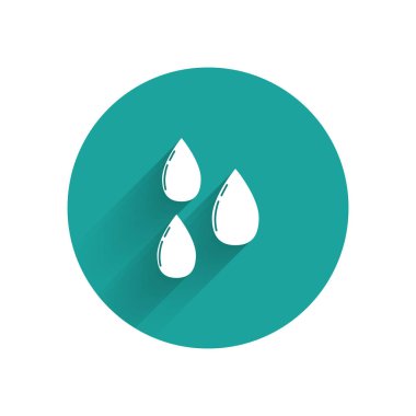 Beyaz su damlası ikonu uzun gölgeli izole edilmiş. Yeşil daire düğmesi. Vektör İllüstrasyonu