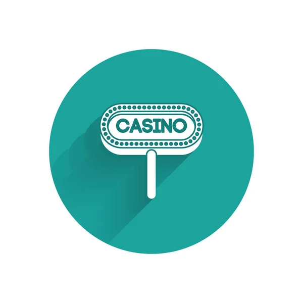 Icono del letrero de White Casino aislado con sombra larga. Botón círculo verde. Ilustración vectorial — Vector de stock