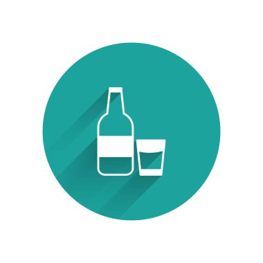 Süt ve cam ikonlu, uzun gölgeli beyaz cam şişe. Yeşil daire düğmesi. Vektör İllüstrasyonu