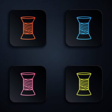 Beyaz arkaplanda izole edilmiş renkli neon çizgisi dikiş ipliği. İplik makarası. İplik kutusu. Renkli kare düğmelere simgeleri yerleştir. Vektör İllüstrasyonu