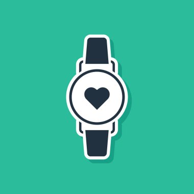 Mavi Akıllı saat yeşil arkaplanda kalp atışı simgesini gösteriyor. Fitness uygulaması konsepti. Vektör İllüstrasyonu