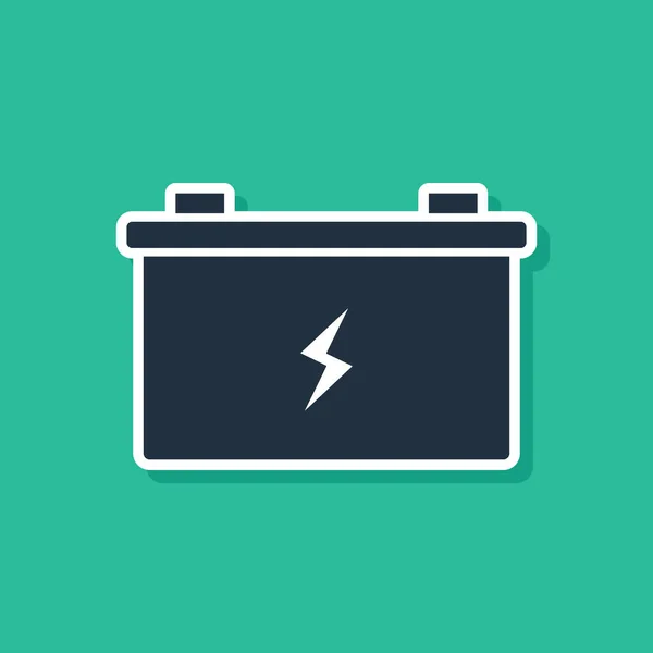 Blaues Autobatterie-Symbol isoliert auf grünem Hintergrund. Akkumulatorbatterie und Akkumulatorbatterie. Vektorillustration — Stockvektor
