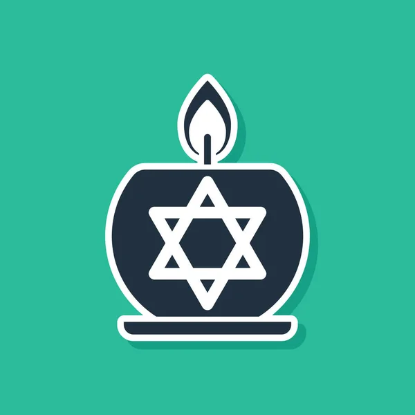 Blue Burning candle in candlestick with star of david icon isolated on green background. Cylindrical candle stick with burning flame. Vector Illustration — Stock Vector