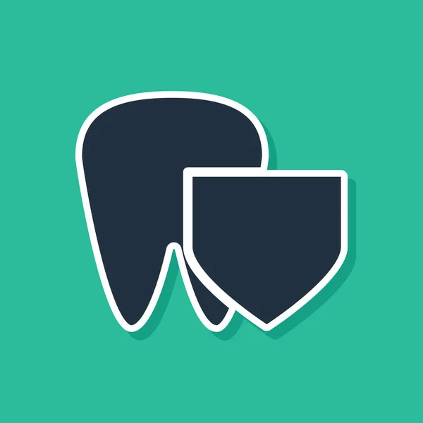 Blauwe Tand met schild pictogram geïsoleerd op groene achtergrond. Tandheelkundige verzekering. Beveiliging, veiligheid, bescherming, bescherming concept. Vector Illustratie — Stockvector