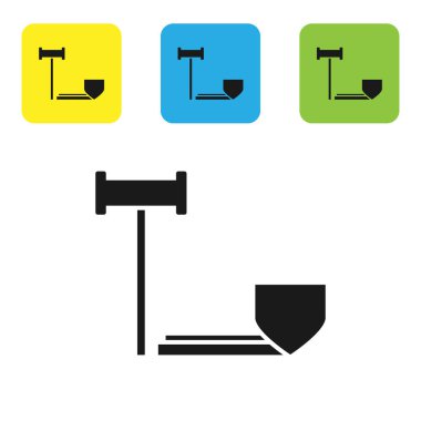 Beyaz arka planda siyah yargıç tokmağı ve kalkan ikonu var. Sigorta konsepti. Güvenlik, güvenlik, koruma, konsept koruma. Renkli kare düğmeleri ayarlayın. Vektör İllüstrasyonu