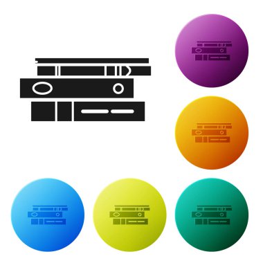 Beyaz arka planda yalıtılmış kağıtlar ve belgeler simgesi olan siyah ofis klasörleri. Ofis bağlayıcıları. Arşiv klasör işareti. Simgeler renkli daire düğmelerini ayarlayın. Vektör Illustration